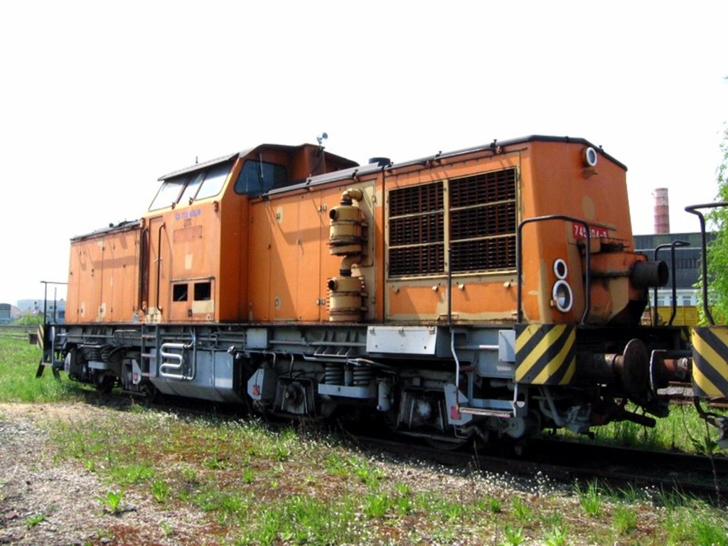 Lokomotiva 745.604 odstavená v Hulíně